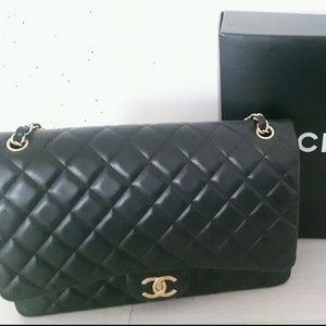 Authentic Chanel Classic Maxi LAMBSKIN!!